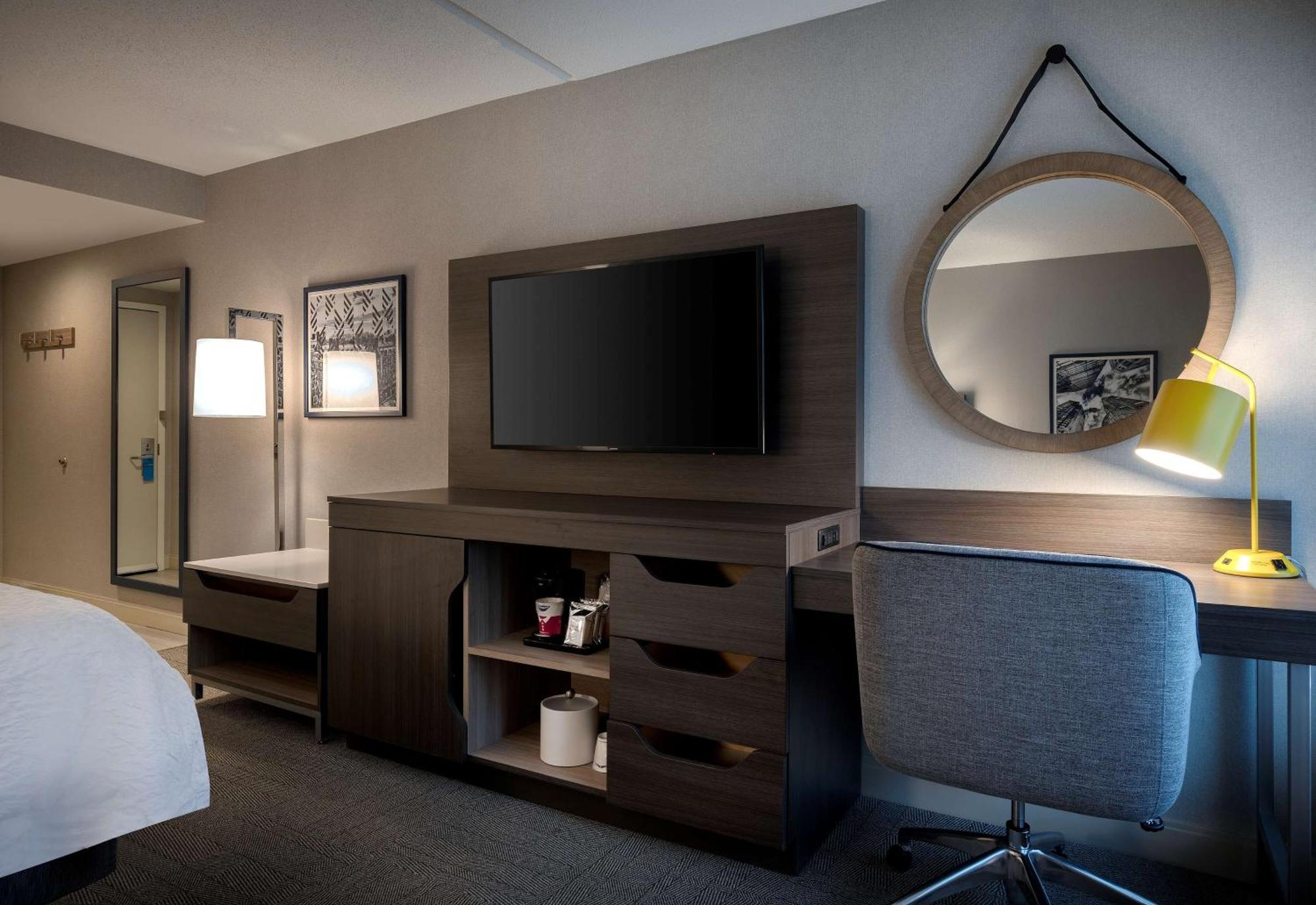 Hampton Inn By Hilton Boston/Cambridge Dış mekan fotoğraf