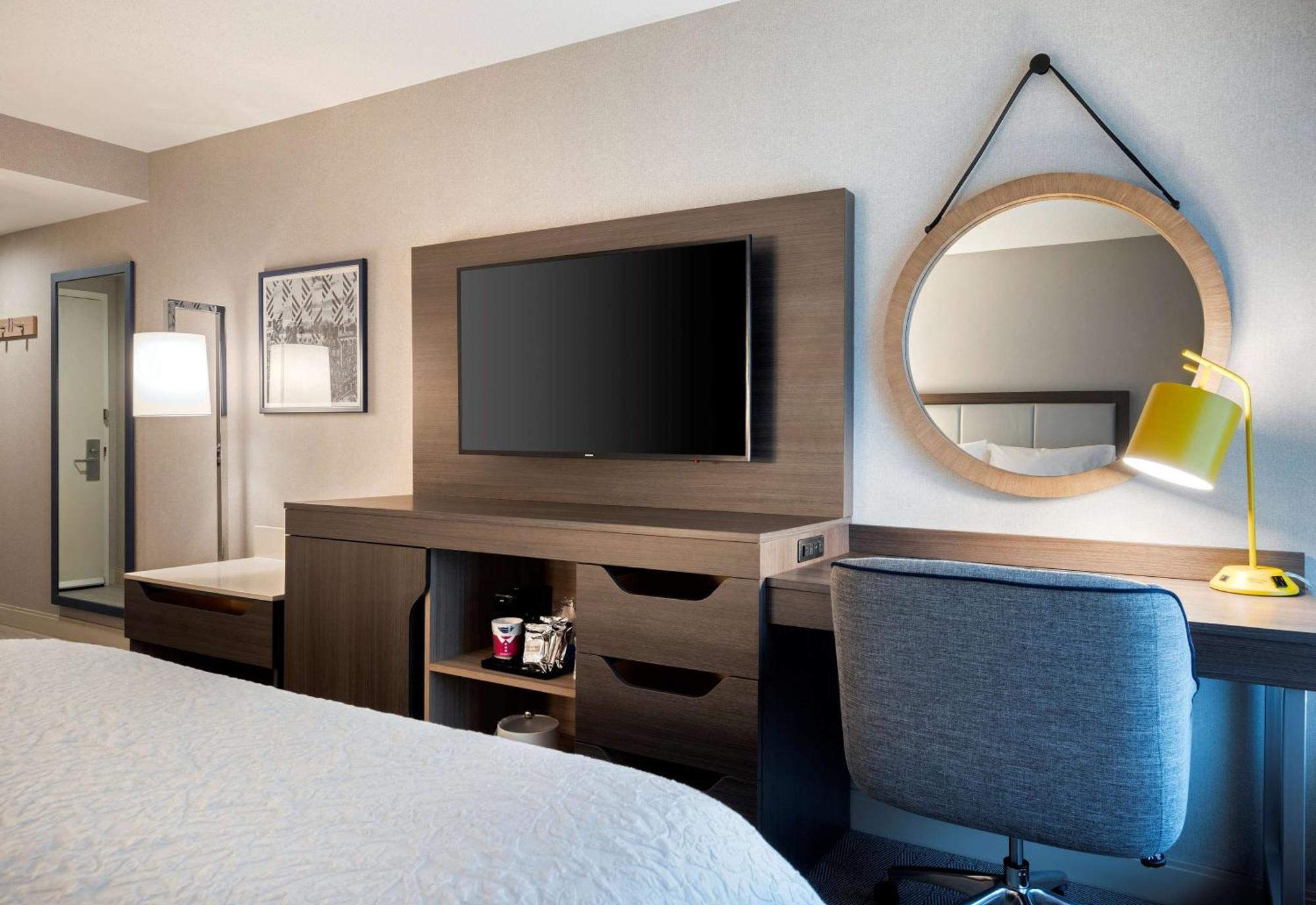Hampton Inn By Hilton Boston/Cambridge Dış mekan fotoğraf